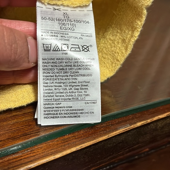 Gap Women's XL Oversized Pastel Yellow Short Sleeve Top - Picture 5 of 5